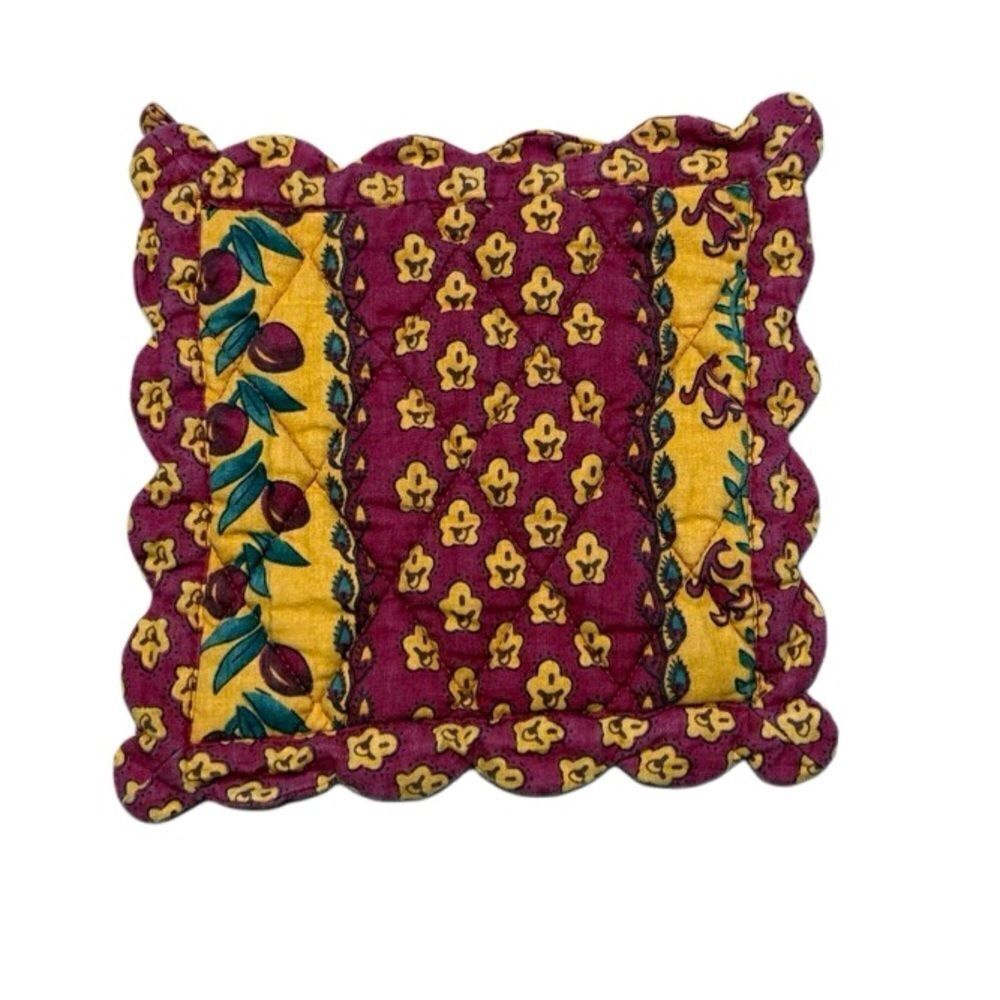 Vintage French Country Red and Yellow Quilted Scalloped Pot Holder
